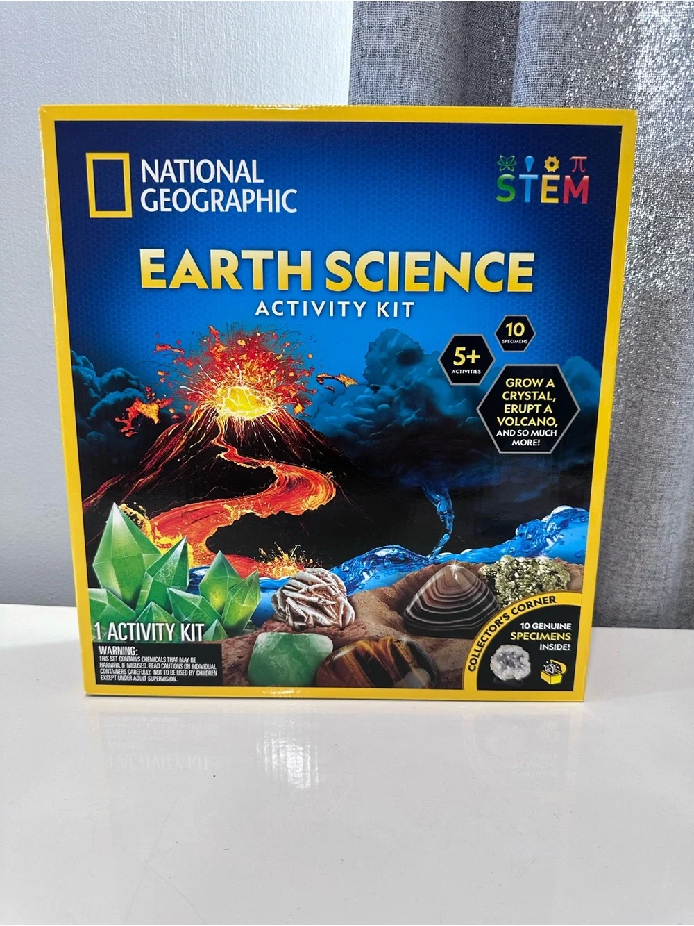 National Geographic Earth Science activity Kit - new in box